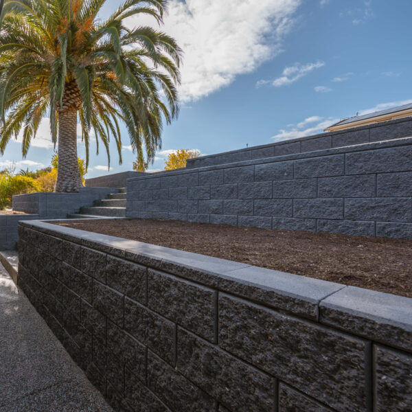 Versawall Retaining Wall | Charcoal | Southern Earth Landscaping6